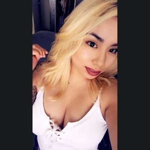 Meet your Posher, Adriana